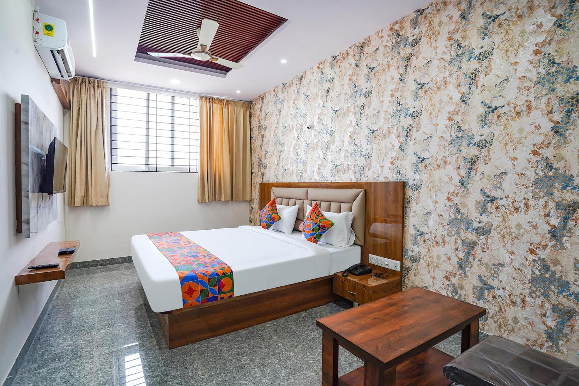 Fabhotel Platinum Palace - Nr Magadi Main Road Bangalore Eksteriør bilde