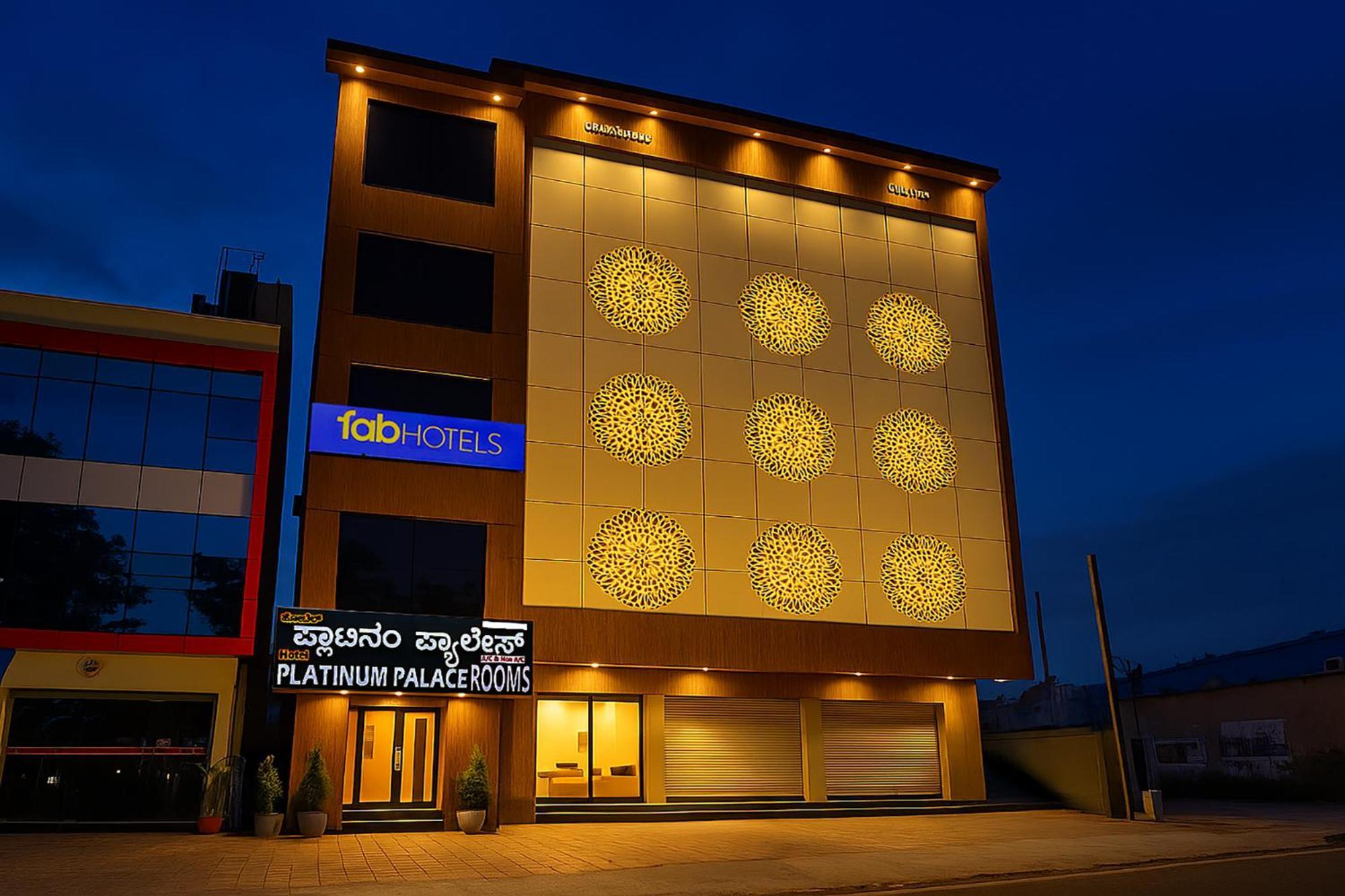 Fabhotel Platinum Palace - Nr Magadi Main Road Bangalore Eksteriør bilde